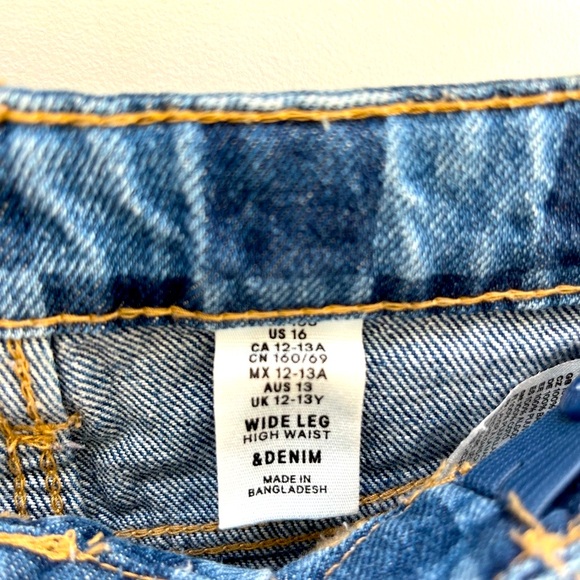 NWOT Checkered Jeans - Picture 3 of 4